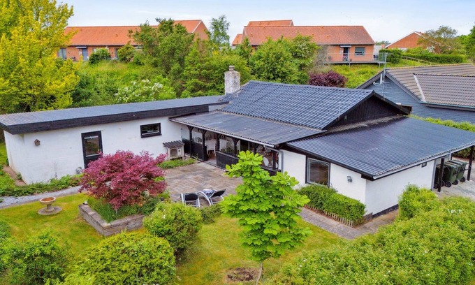 Syddjurs Kommune Casa | "Hildegart" - 750m from the sea by Interhome
