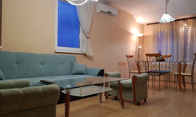Plovdiv Center Apartamento | Hill Sky Panorama Center Penthouse Apartment