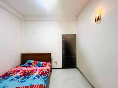 Sirimalwatta Casa | Hill tamarind villa
