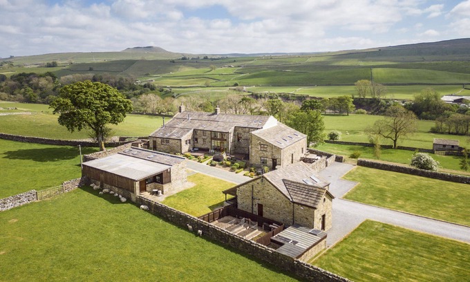 Worton Otro | Hill Top Farm, Askrigg, Yorkshire Dales