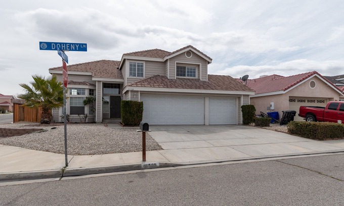 Victorville Casa | Hill View Inicio de High Desert Victorville CA