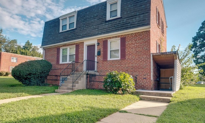 Hillcrest Heights Condominio | Hillcrest Heights Condo ~ 7 Mi to National Mall!