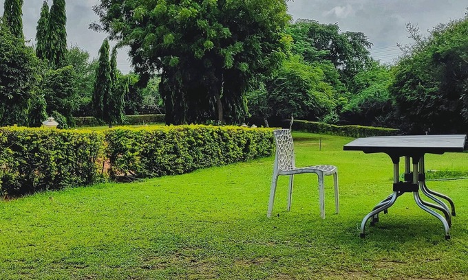 Gurugram Complejo | Hills Nature Resort