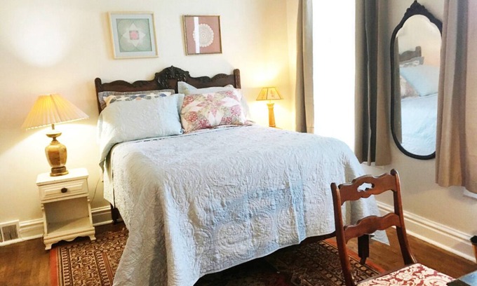 Hillsdale Casa | Hillsdale Victorian Studio w Cocina Escritorio Wifi TV