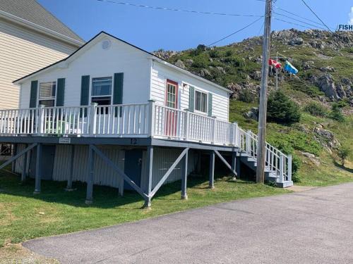 Twillingate Casa | Hillside Cottage