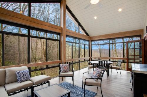 Boone Casa | Hillside Cottage