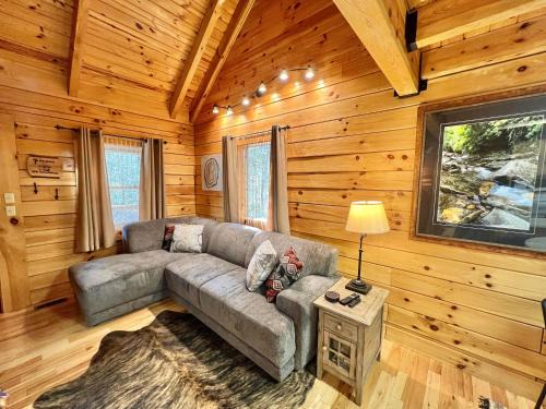 Rogers Casa | Hillside Haven 2