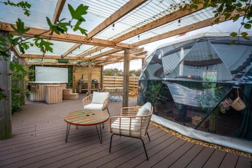 Portpatrick Casa | Hillside Haven - (Luxury Geodome)
