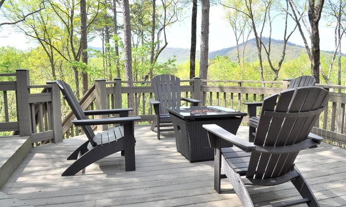 Big Canoe Casa | Hillside Manor - Luxury Hot Tub + Fireplace + Pool Table + & Wet Bar