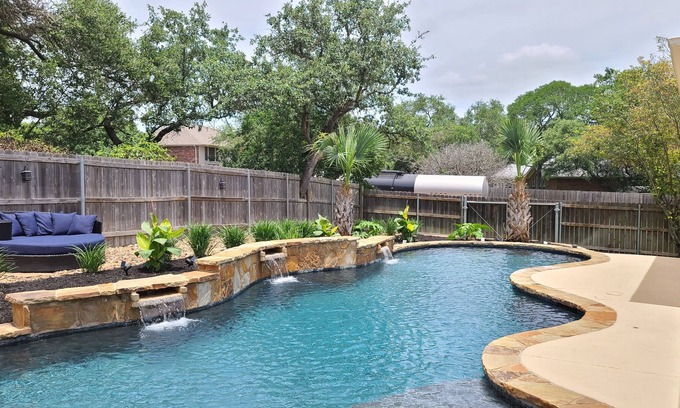 Village At Western Oaks Casa | Hillside Tropical Retreat - relax, work, and live pure