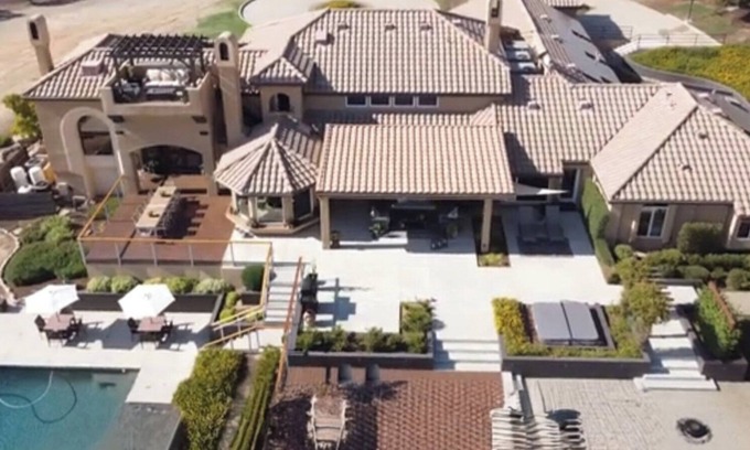 Raisin Casa | Hilltop, Estate with views, vineyards, and The utmost in luxury