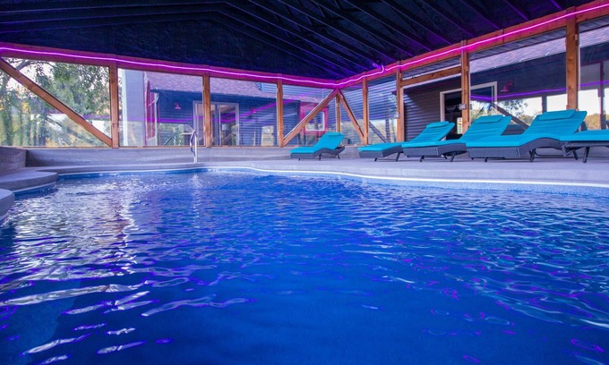 Beach Lake Otro | HILLTOP FARMHOUSE - Brand New! Sleeps 16 with an Indoor Pool!
