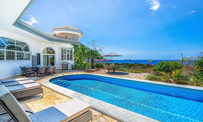 Playa Panamá Casa | Hilltop home & casita with private pool, patio, & ocean views - near the beach