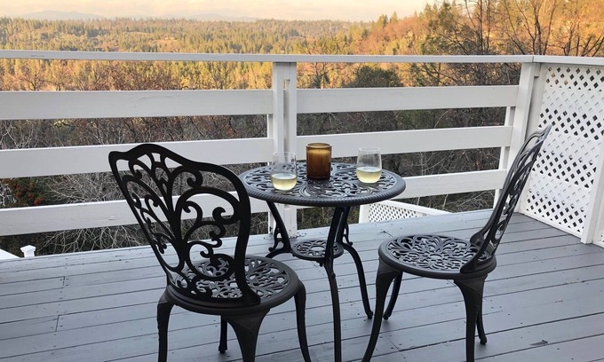 Placerville Apartamento | Hilltop Oasis with Spectacular View
