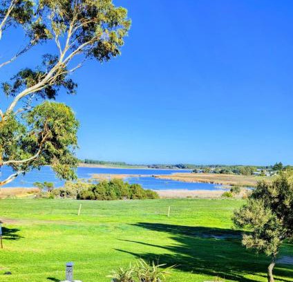 Alexandrina Casa | Hilltop Riverview Retreat