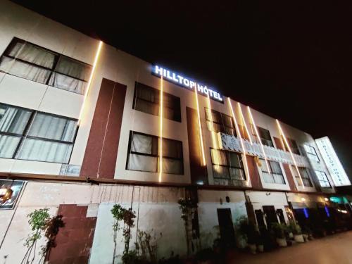 PECHS Hotel | Hilltop Totel