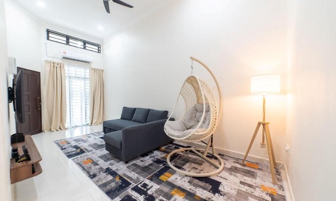 Kuantan Casa | HILMERA Guesthouse