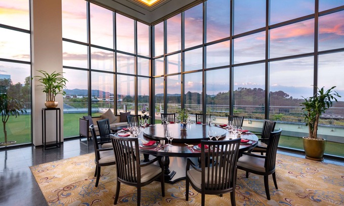 Clark Complejo | Hilton Clark Sun Valley Resort
