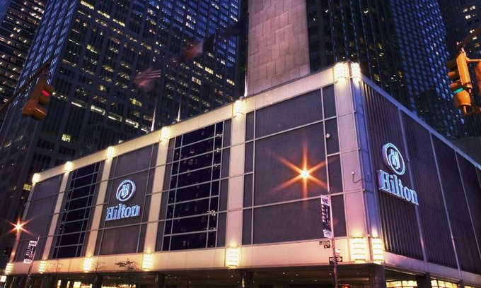 Central Park South Hotel | Hilton Club New York