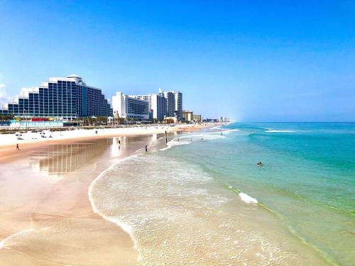Brush - Stewarts Complejo | Hilton Daytona Beach Resort