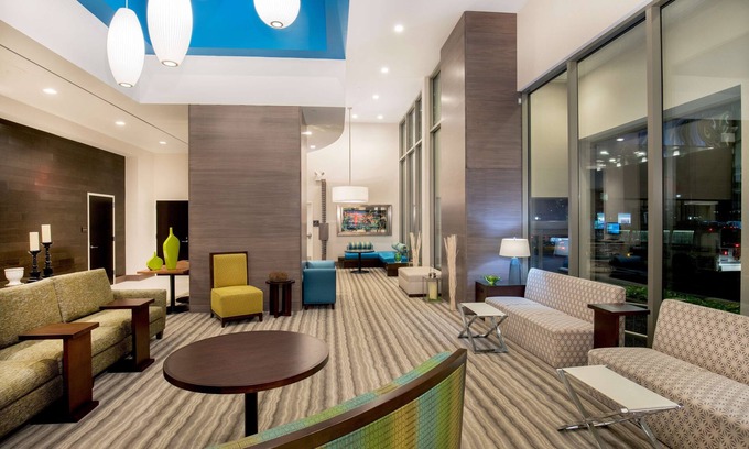 Financial District Hotel | Hilton Garden Inn NYC Financial Center/Manhattan Downtown