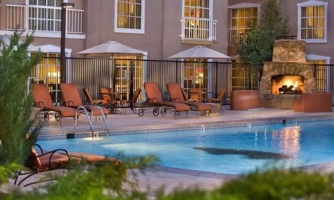 Downtown Santa Fe Hotel | Hilton Santa Fe Historic Plaza