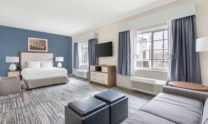 Mishawaka Complejo | Hilton Vacation Club Varsity Club South Bend, IN