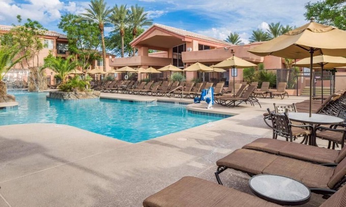 North Scottsdale Hotel | Hilton Villa Mirage 2-bedroom hotel in charming Scottsdale for Phoenix Open