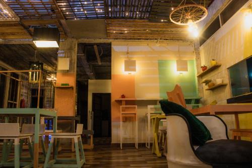 Dharamshala Casa | Himalayan Musaafir Guest House & Restaurant