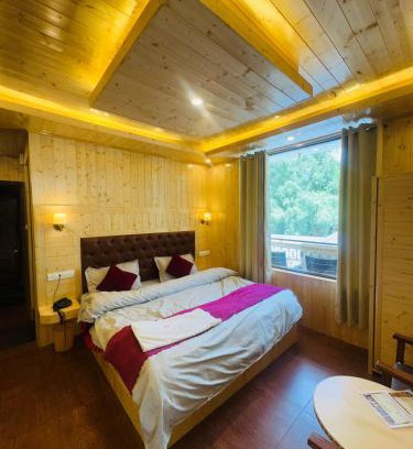 New Manali Hotel | Himalayan Regency #nearmallroad #primelocation