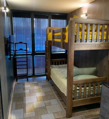 Karakol Apartamento | Hippo camp Karakol