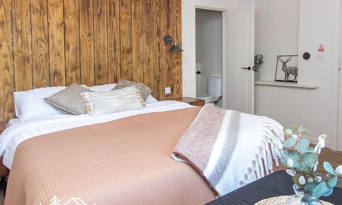 New Forest District Apartamento | Hippo Room 8 - Peaceful Double - Garden View