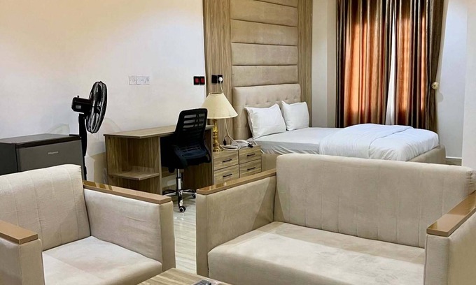 Jabi Apartamento | His Glory's Apartment