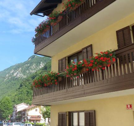 Kobarid Apartamento | Hisa Lescer