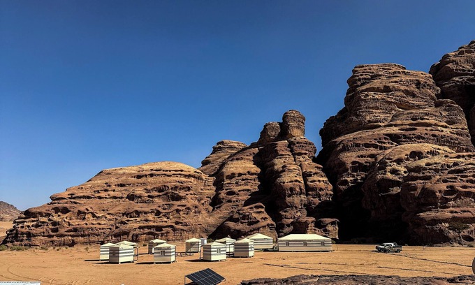 Tabuk Cama Y Desayuno | Hisma Nomad Desert Camp