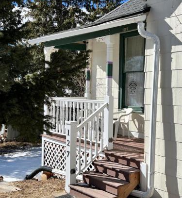 Cripple Creek Casa | Historic 1895 Home