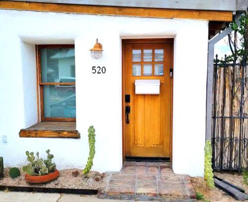 Barrio Viejo Apartamento | Historic 1900 Adobe Downtown Barrio Retreat, Low Summer Rates!