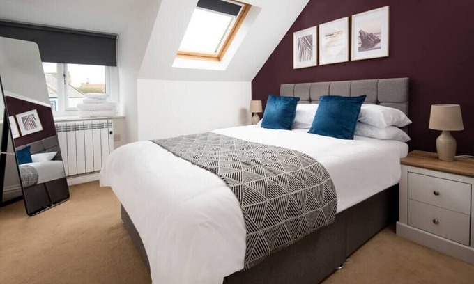 Eyemouth Apartamento | Historic 2BD Maisonette in Coastal Eyemouth