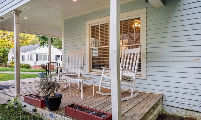 Cary Casa | Historic 2BR Retreat Walk to Eats Porch & Yard