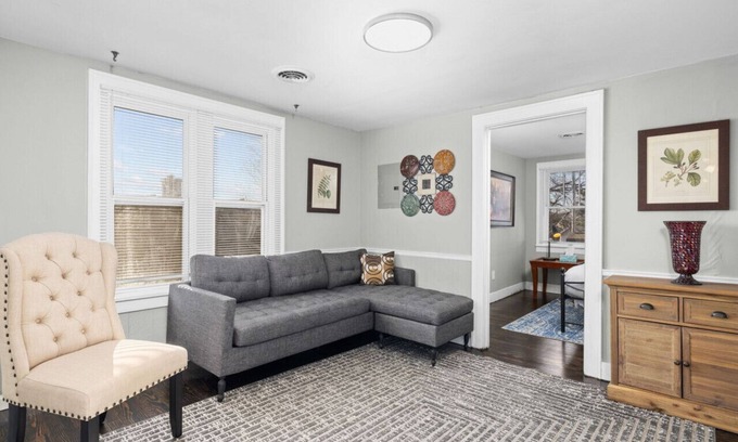 St. Charles Historic District Casa | Historic 5th Street House - Fully Rehabbed # 2