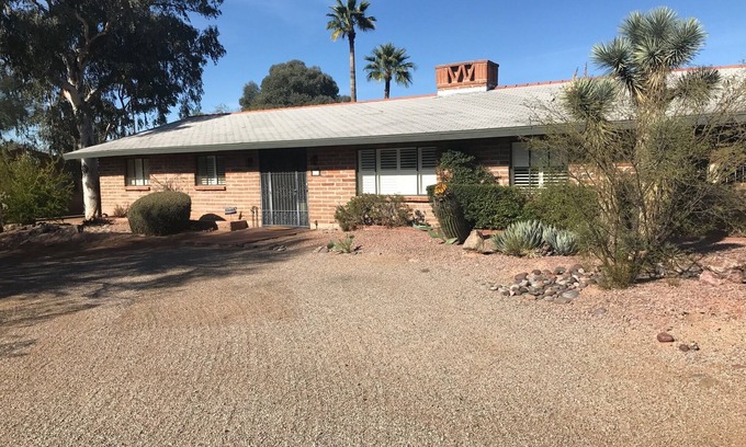 Harold Bell Wright Estates Casa | Vista de la montaña histórica de adobe completamente renovada en diciembre de 2017