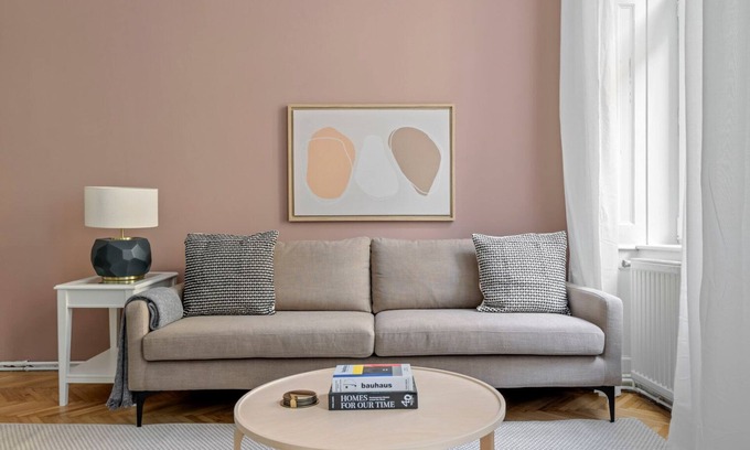 Roßau Apartamento | Historic Alsergrund 2BR, nr Donaukanal, by Blueground