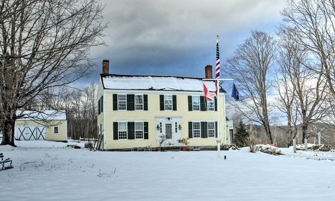 Bradford Casa | Histórico hogar de Bradford - 8 millas al monte. Sunapee!
