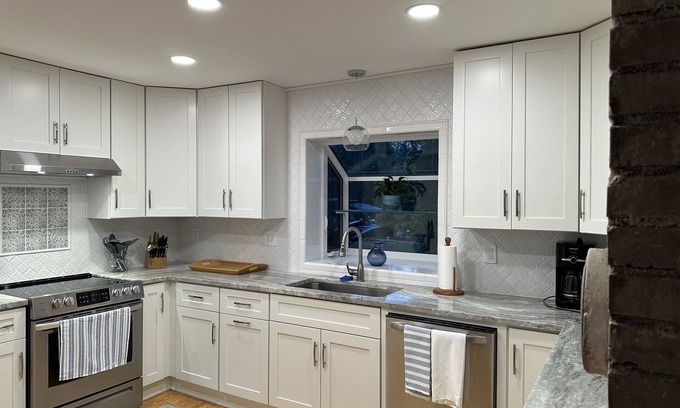 Candler Casa | Historic brick cottage newly renovated just 5 miles from the Blue Ridge Parkway