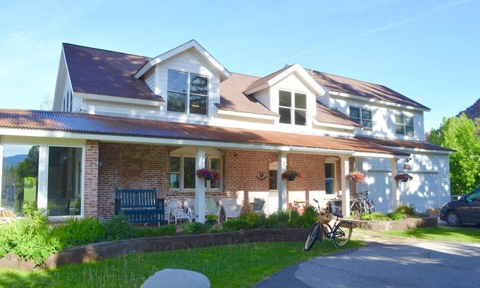 Carbondale Apartamento | Escuela de Satank histórico