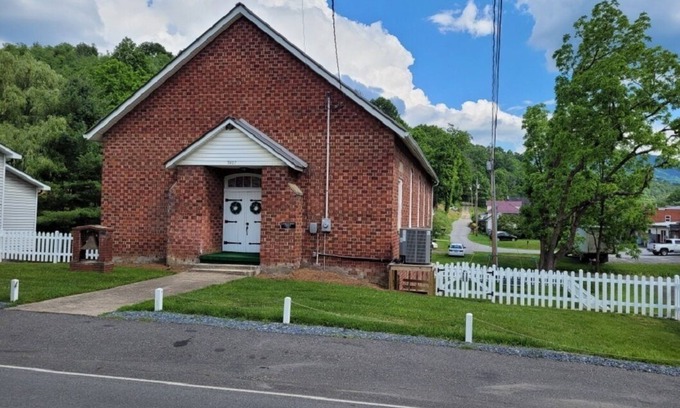 Lansing Casa | Historic Church Building Converted to a Home