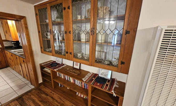 Kirtland Casa | Historic Country Home