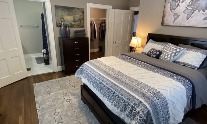 Russellville Casa | Historic District Home