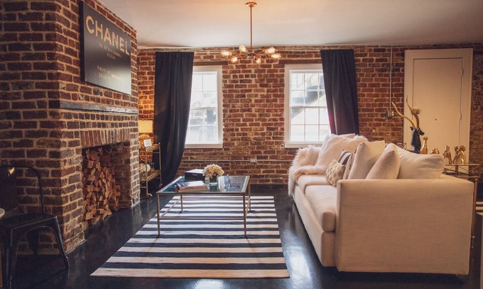 Beach Institute Apartamento | Historic Downtown Chic - Award Winning Renovation in Enchanting Savannah