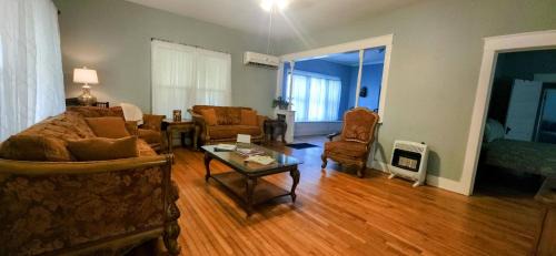 Clarksville Casa | Historic Downtown Craftsman